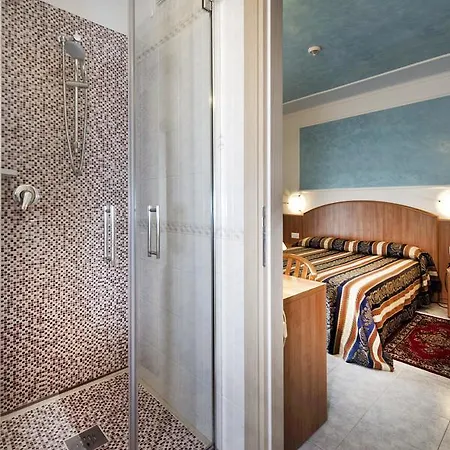 Hollywood***s Hotel Jesolo